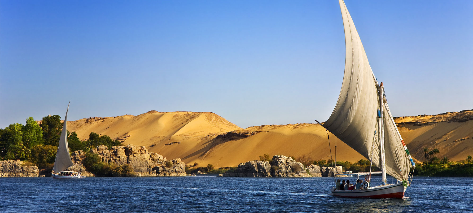 Banque du Caire - Boats on the Nile River, Egypt