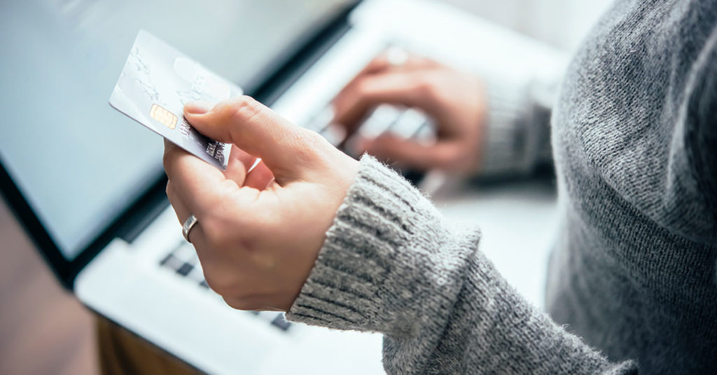 Resolving Customer/Merchant Disputes with Credit and Debit Cards