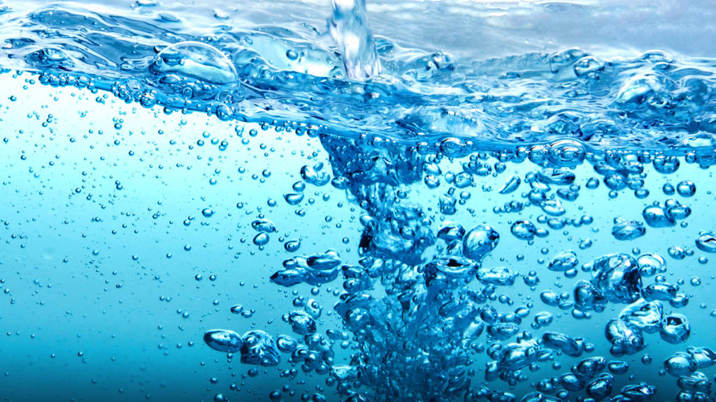 Data Lake - Bubbles in water